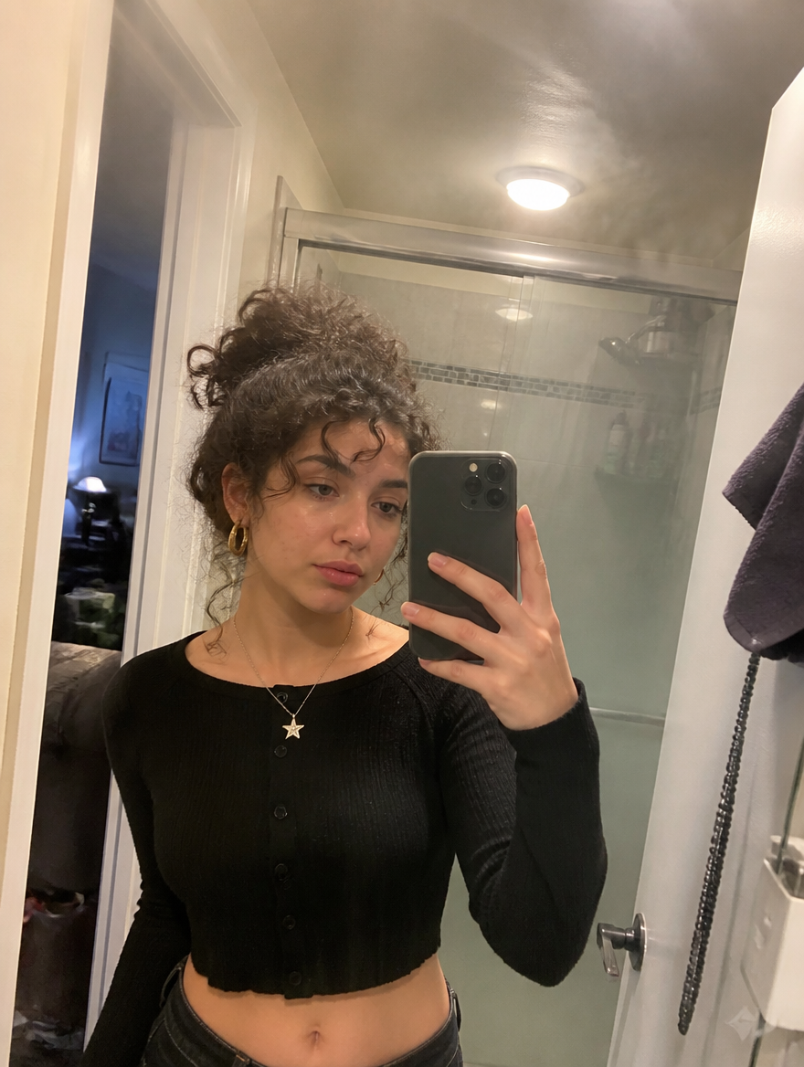 files/Casual-smartphone-mirror-selfie-of-a-wom.png